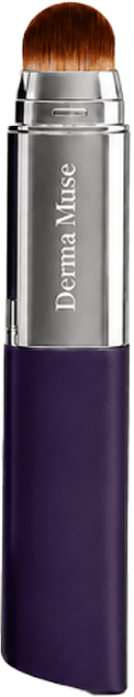 The built-in brush end of the Derma Muse stick